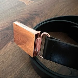 Men’s Kit and Ace black leather belt - 32